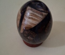 <span style="font-size: 25px;">
Small Dragon's Egg</span>